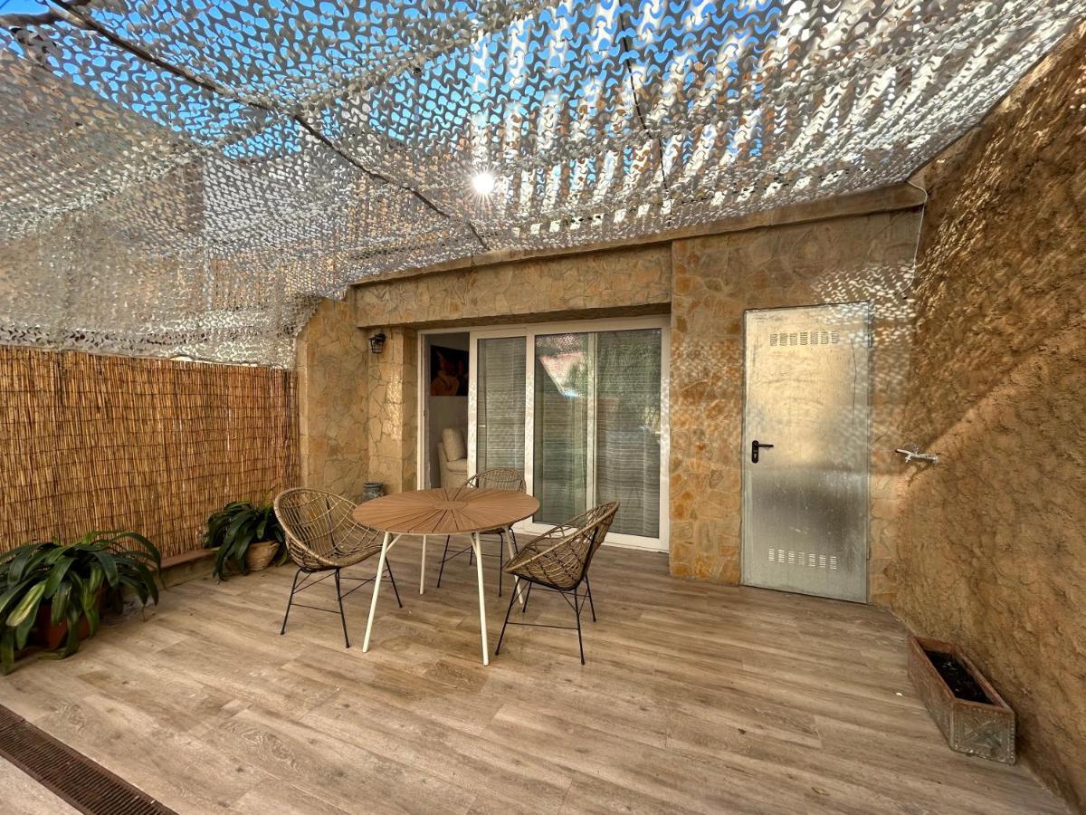פאלאפרוג'ל Costa Brava Apartments מראה חיצוני תמונה