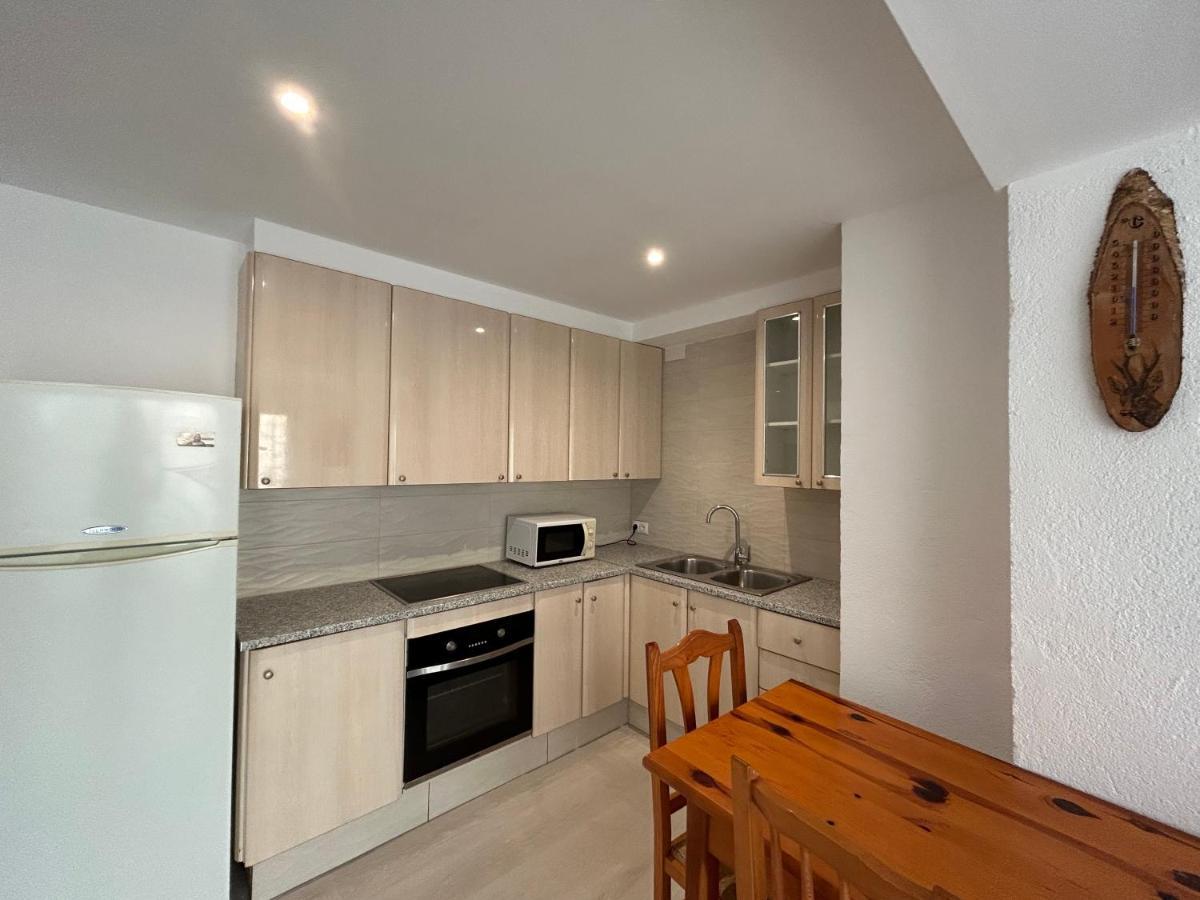 פאלאפרוג'ל Costa Brava Apartments מראה חיצוני תמונה