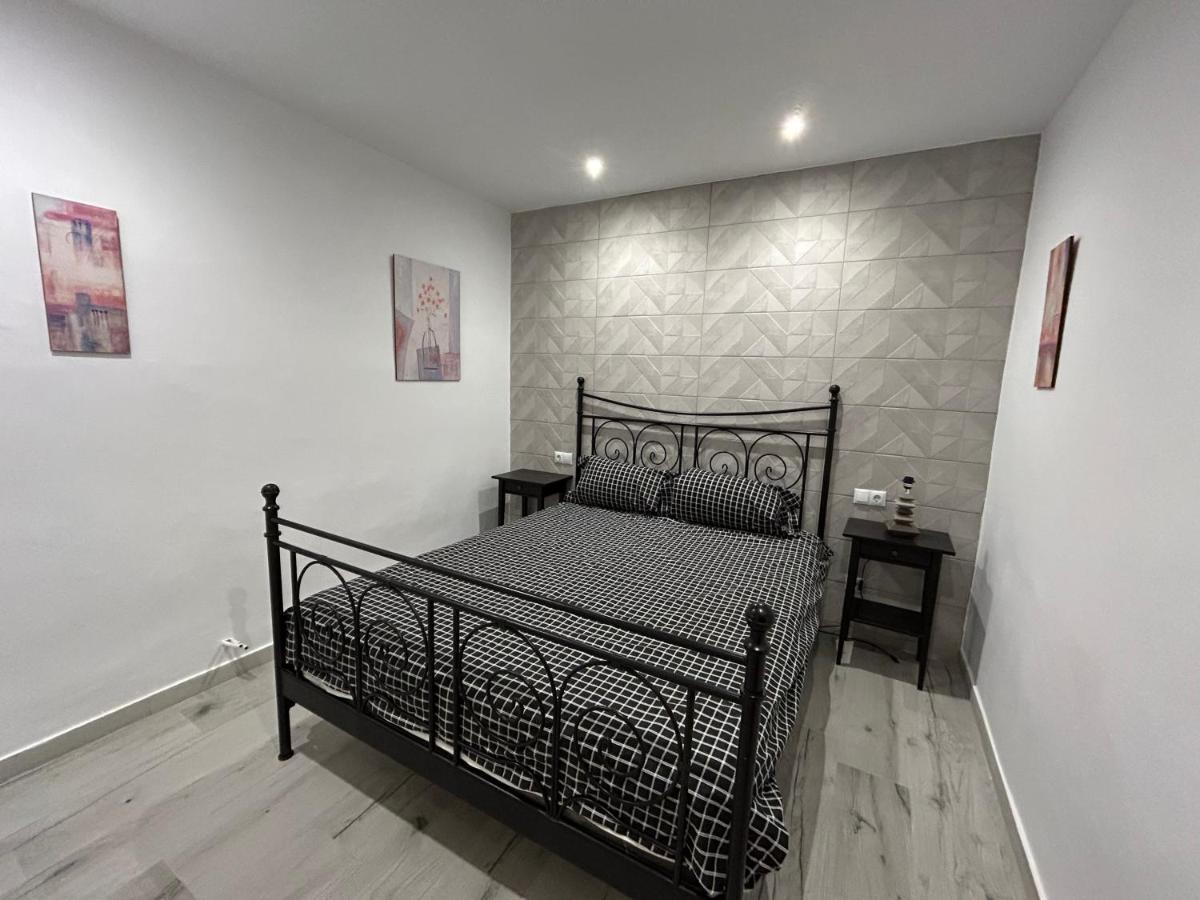 פאלאפרוג'ל Costa Brava Apartments מראה חיצוני תמונה