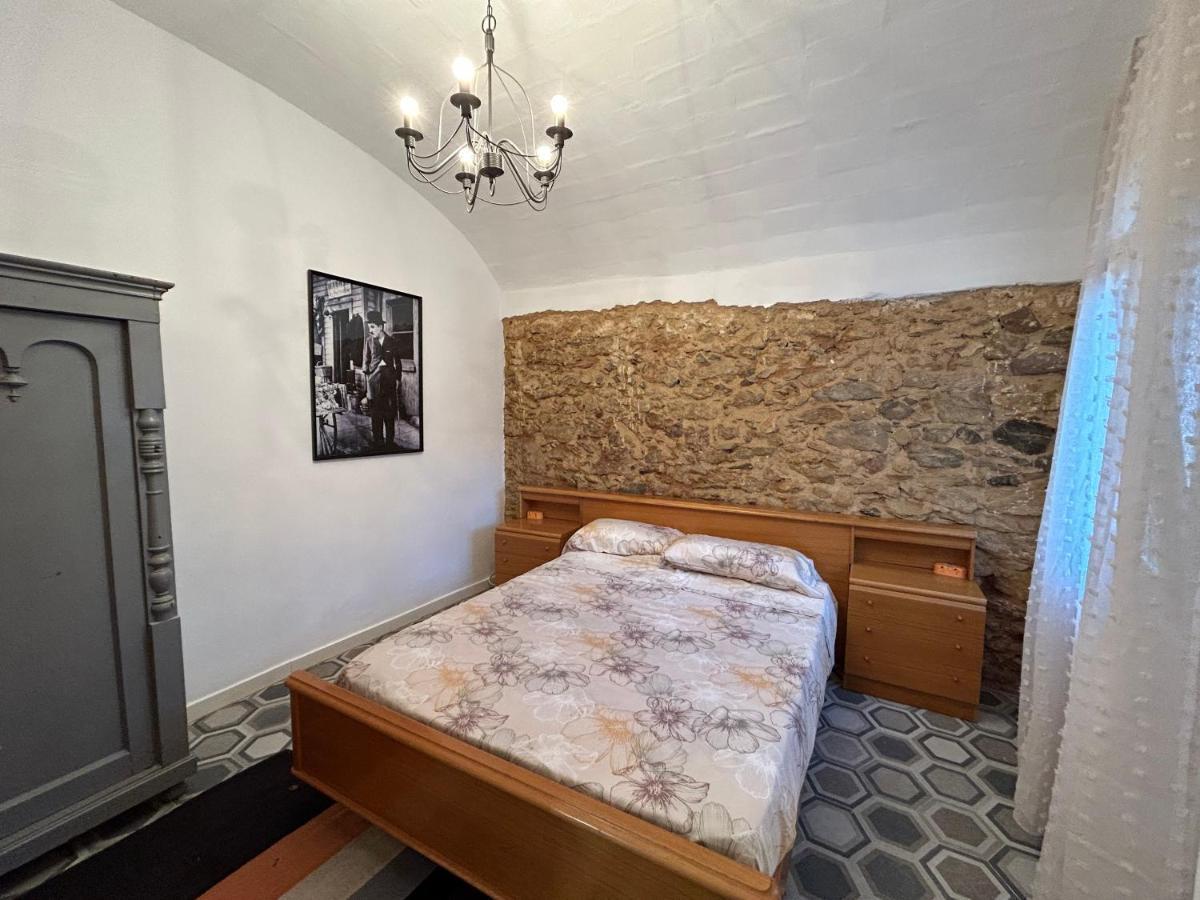 פאלאפרוג'ל Costa Brava Apartments מראה חיצוני תמונה
